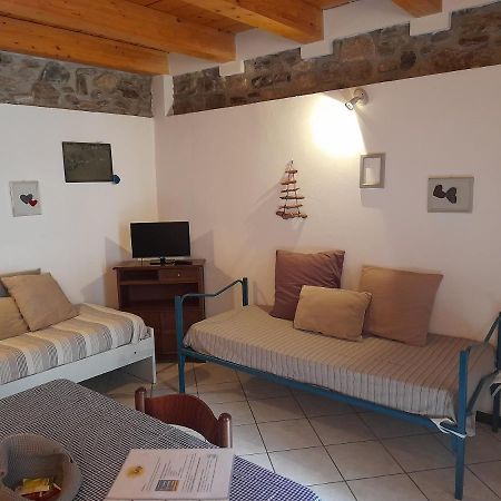 Appartement A Casa Di Sole à Brovello-Carpugnino Extérieur photo