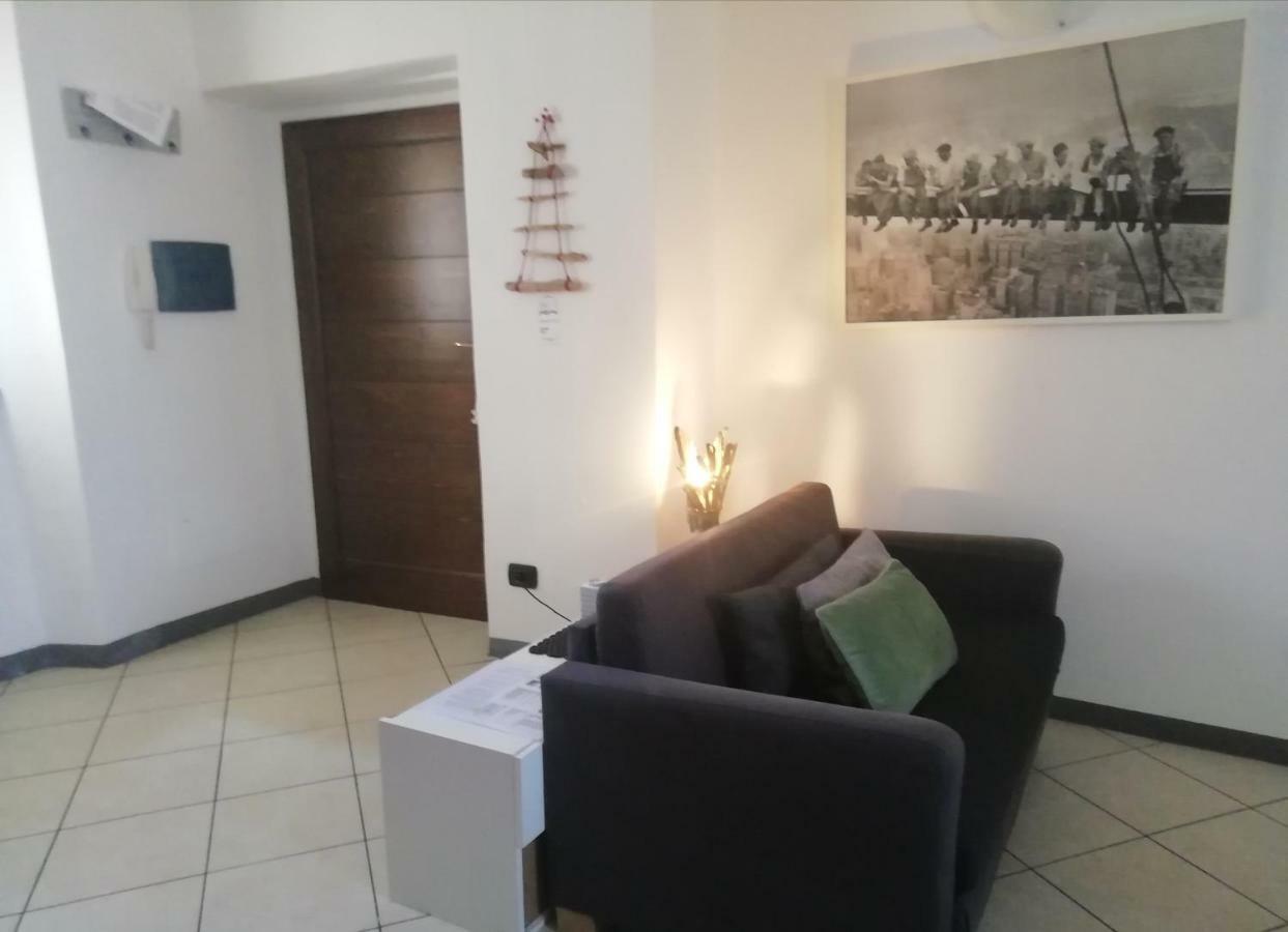 Appartement A Casa Di Sole à Brovello-Carpugnino Extérieur photo